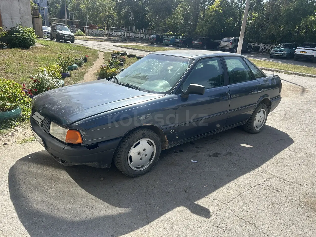 Audi 80, 1990
