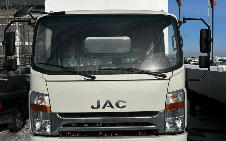 JAC  N90 2024 года за 28 000 000 тг. в Астана