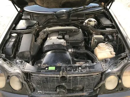 Mercedes-Benz E 230 1996 года за 2 500 000 тг. в Кызылорда – фото 4