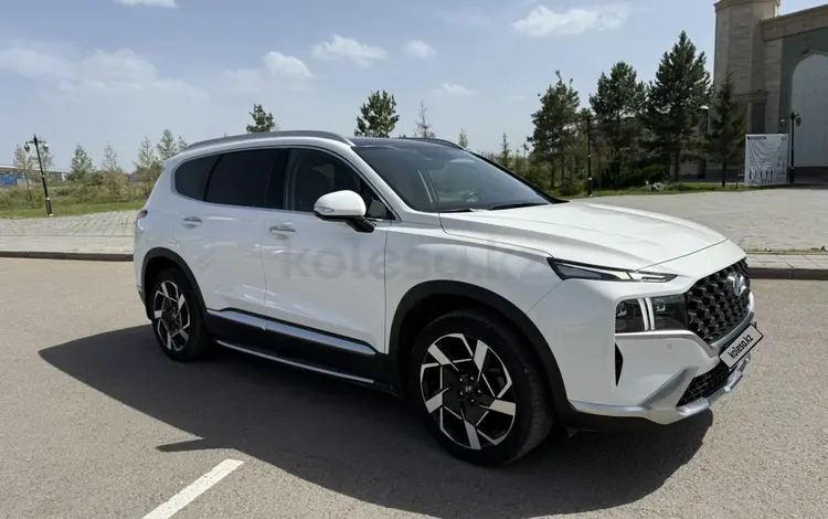Hyundai Santa Fe 2023 года за 15 800 000 тг. в Астана
