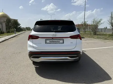 Hyundai Santa Fe 2023 года за 15 800 000 тг. в Астана – фото 4