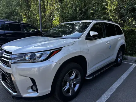 Toyota Highlander 2018 года за 13 600 000 тг. в Алматы – фото 9