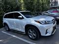 Toyota Highlander 2018 года за 13 600 000 тг. в Алматы – фото 8
