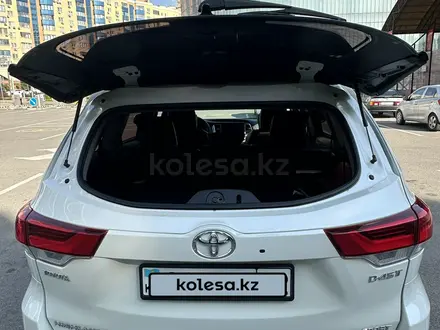 Toyota Highlander 2018 года за 13 600 000 тг. в Алматы – фото 17