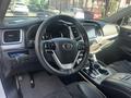 Toyota Highlander 2018 года за 13 600 000 тг. в Алматы – фото 6
