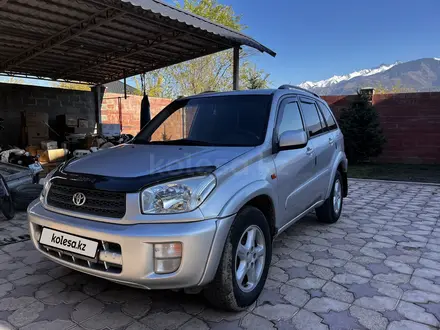 Toyota RAV4 2002 года за 4 900 000 тг. в Алматы – фото 2