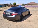 Toyota Camry 2006 года за 5 500 000 тг. в Актобе – фото 2
