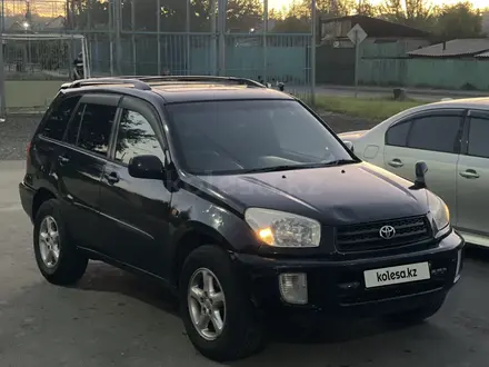Toyota RAV4 2002 года за 3 500 000 тг. в Алматы – фото 2