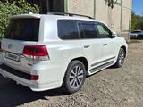 Toyota Land Cruiser 2021 годаүшін45 500 000 тг. в Усть-Каменогорск – фото 2