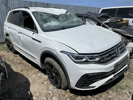 Volkswagen Tiguan 2021 года за 3 700 700 тг. в Актобе – фото 4