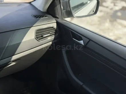 Volkswagen Polo 2022 года за 7 590 000 тг. в Актобе – фото 12