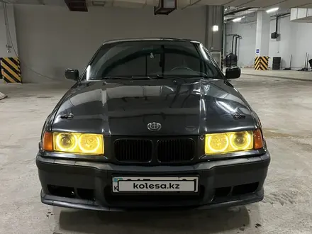 BMW 325 1993 года за 2 450 000 тг. в Астана