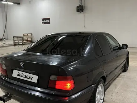 BMW 325 1993 года за 2 450 000 тг. в Астана – фото 6