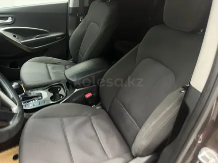 Hyundai Santa Fe 2013 года за 8 000 000 тг. в Атырау – фото 10