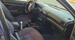 Volkswagen Passat 2002 года за 1 900 000 тг. в Уральск – фото 3
