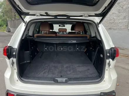 Toyota Highlander 2018 года за 17 000 000 тг. в Алматы – фото 5