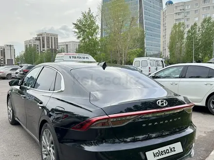 Hyundai Grandeur 2021 года за 15 500 000 тг. в Астана – фото 9