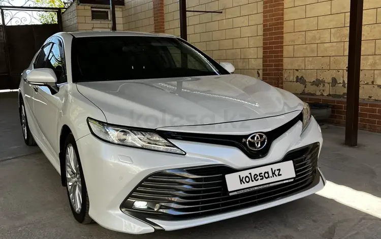 Toyota Camry 2019 годаүшін16 800 000 тг. в Шымкент