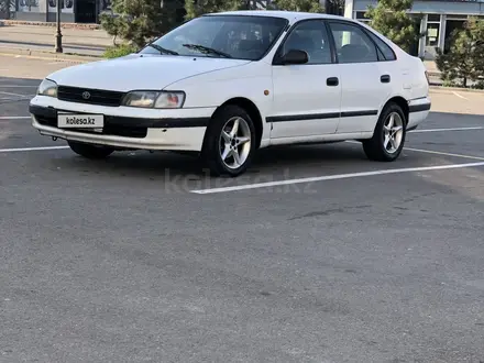 Toyota Carina E 1995 года за 1 400 000 тг. в Алматы – фото 4