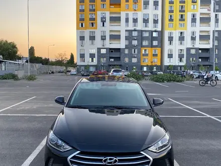 Hyundai Elantra 2017 года за 7 700 000 тг. в Алматы – фото 6