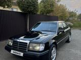 Mercedes-Benz E 200 1993 года за 1 700 000 тг. в Кокшетау – фото 4