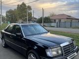 Mercedes-Benz E 200 1993 года за 1 700 000 тг. в Кокшетау – фото 5