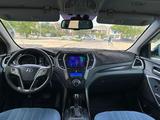 Hyundai Santa Fe 2014 годаүшін9 300 000 тг. в Актау – фото 3