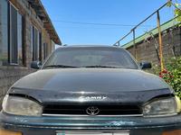 Toyota Camry 1993 годаүшін1 800 000 тг. в Шымкент