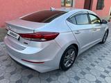 Hyundai Elantra 2018 года за 6 450 000 тг. в Шымкент – фото 4