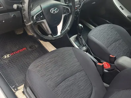 Hyundai Accent 2015 года за 5 000 000 тг. в Усть-Каменогорск