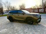 Toyota Highlander 2022 года за 32 000 000 тг. в Тараз – фото 4