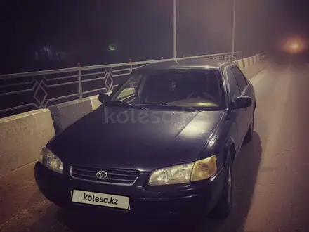 Toyota Camry 2000 года за 3 130 000 тг. в Шымкент – фото 8