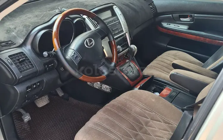 Lexus RX 300 2004 годаfor7 500 000 тг. в Тараз