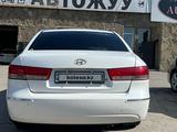 Hyundai Sonata 2008 годаүшін3 800 000 тг. в Караганда – фото 5