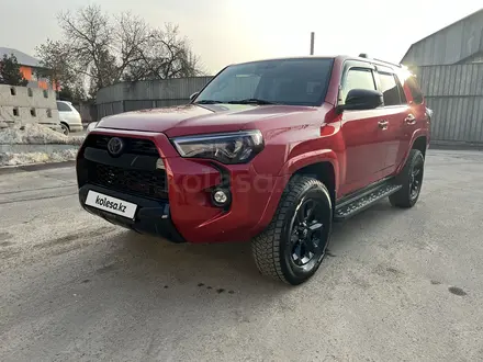 Toyota 4Runner 2017 года за 15 999 999 тг. в Алматы – фото 17