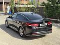 Kia Optima 2017 года за 7 000 000 тг. в Атырау – фото 2