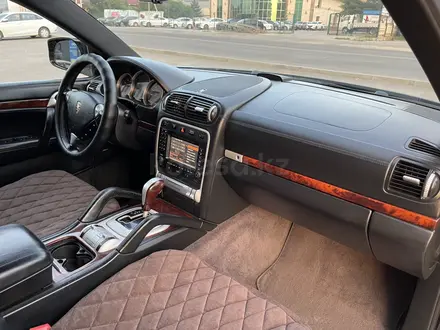 Porsche Cayenne 2007 года за 4 500 000 тг. в Алматы – фото 25