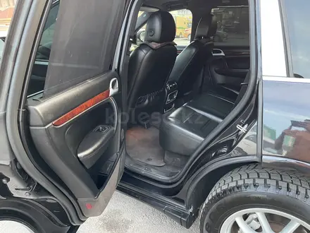 Porsche Cayenne 2007 года за 4 500 000 тг. в Алматы – фото 30