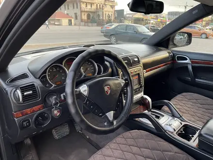 Porsche Cayenne 2007 года за 4 500 000 тг. в Алматы – фото 31