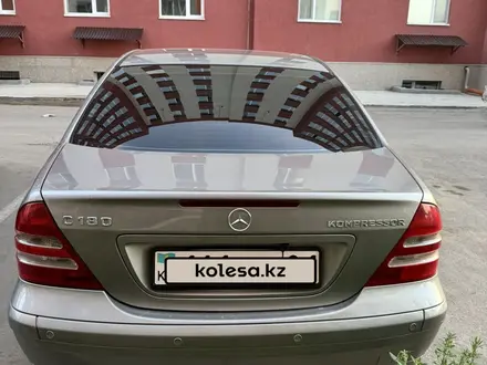 Mercedes-Benz C 180 2003 года за 3 800 000 тг. в Астана – фото 6