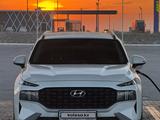 Hyundai Santa Fe 2021 года за 13 700 000 тг. в Алматы