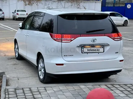 Toyota Estima 2008 года за 8 000 000 тг. в Уральск – фото 2