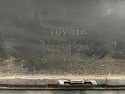 Задний БУ бампер Toyota Camry 75 за 65 000 тг. в Караганда – фото 4