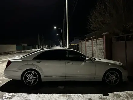 Mercedes-Benz S 500 2007 года за 7 500 000 тг. в Кызылорда – фото 12