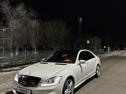 Mercedes-Benz S 500 2007 года за 7 500 000 тг. в Кызылорда