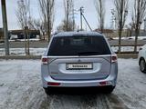 Mitsubishi Outlander 2013 годаүшін6 800 000 тг. в Актобе – фото 2