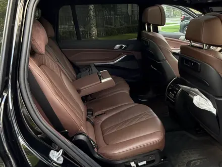 BMW X7 2020 года за 43 000 000 тг. в Караганда – фото 13