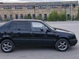 Volkswagen Vento 1993 года за 1 700 000 тг. в Караганда – фото 5