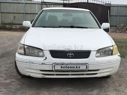 Toyota Camry 1997 года за 1 700 000 тг. в Астана