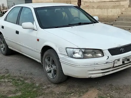 Toyota Camry 1997 года за 1 700 000 тг. в Астана – фото 4